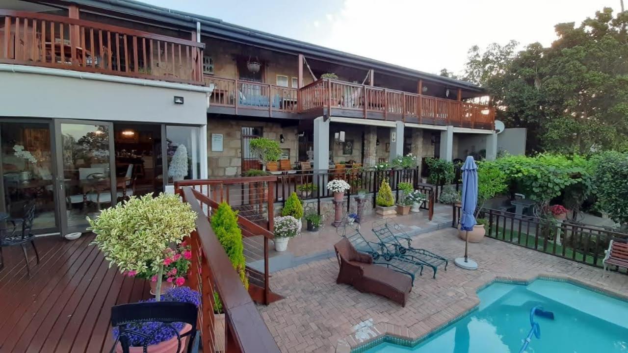 New Stone Manor Hotel Mosselbaai Buitenkant foto